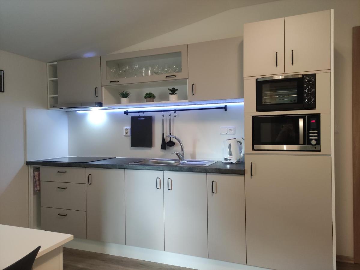Ferienwohnung Apartman Jena Mariánské Lázně Exterior foto