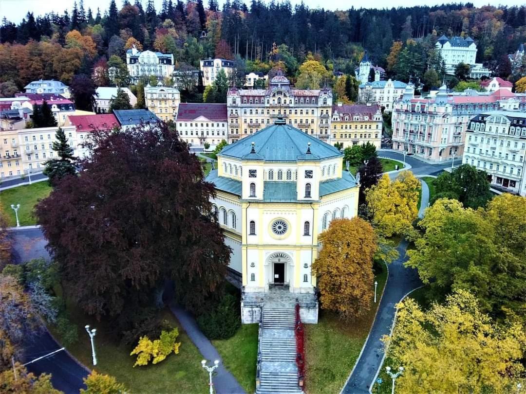 Ferienwohnung Apartman Jena Mariánské Lázně Exterior foto